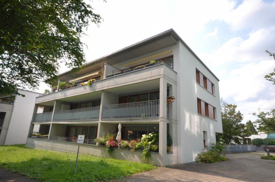 Hausansicht Etagenwohnung Stuttgart