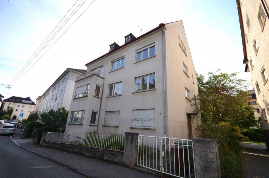Hausansicht Etagenwohnung Stuttgart