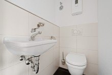 G�ste-WC Exklusive Dachterrasse - 4,5-Zimmer-Maisonette-Wohnung mit Weitblick in Besigheim-Altstadt
