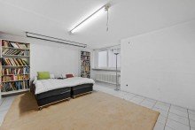 Hobbyraum UG Charmanter Reihenbungalow mit gro�em Atrium in ruhiger Sackgassenlage von Stuttgart-Sillenbuch