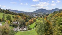 Drohnenaufnahme Natur. Raum. M�glichkeit. Wohnen direkt am Naturschutzgebiet