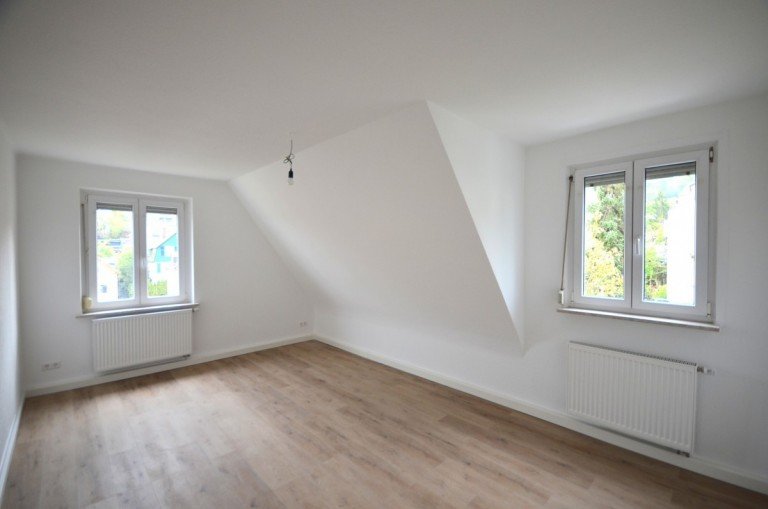 Wohnzimmer Stuttgart Wohnung Erstbezug nach Sanierung - schicke 3-Zimmer-Dachgeschosswohnung mit Weitblick
