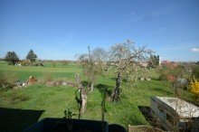 Ausblick aus der Wohnung Feldrandlage: Charmantes Zweifamilienhaus in absolut ruhiger Wohnlage in Ostfildern-Nellingen