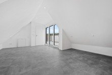 DG2: Zimmer 2 Exklusive Dachterrasse - 4,5-Zimmer-Maisonette-Wohnung mit Weitblick in Besigheim-Altstadt