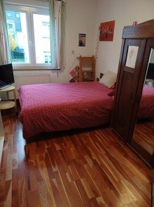 Schlafzimmer Vermietete 4-ZW mit Balkon und gro�em Gemeinschaftsgarten in Stuttgart-Wangen