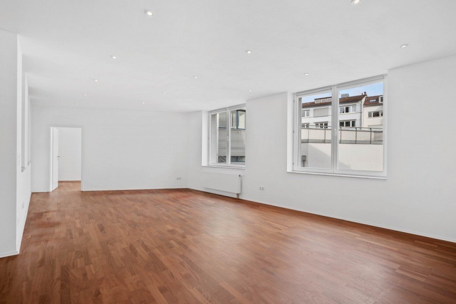 Wohnen / Essen Etagenwohnung Stuttgart