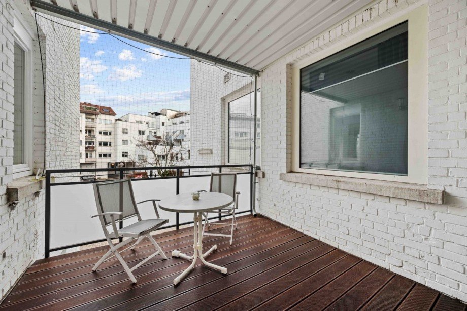 Ost-Balkon mit ca. 11,68 m� Etagenwohnung Stuttgart