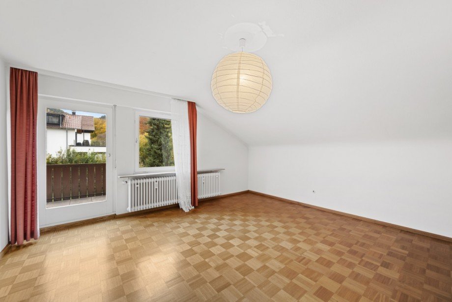 im Dachgeschoss... Mehrfamilienhaus Baden-Baden