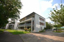 Hausansicht Betreutes Wohnen: Sch�ne 2-Zimmerwohnung am Waldrand in S-Sonnenberg (Erbbaurecht)