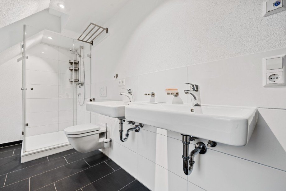 Bad Dachgeschosswohnung Besigheim