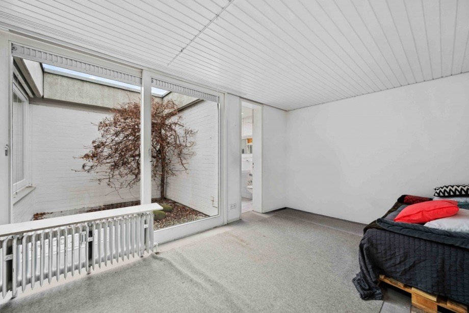 Schlafzimmer mit Lichthof Bungalow Stuttgart