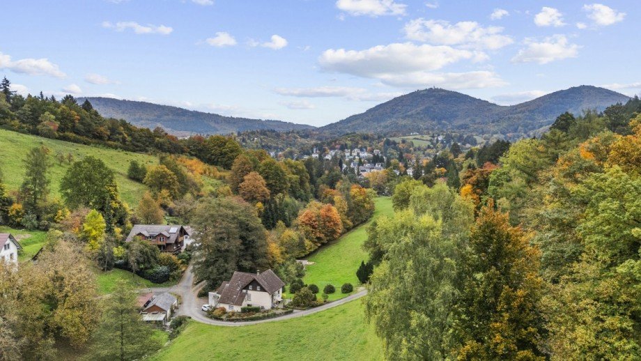Drohnenaufnahme Mehrfamilienhaus Baden-Baden