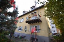 Hausansicht hinten Vermietete 4-ZW mit Balkon und gro�em Gemeinschaftsgarten in Stuttgart-Wangen