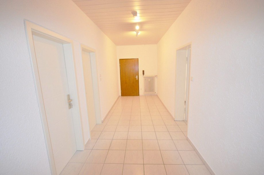 gro�er Flur Erdgeschosswohnung Waiblingen